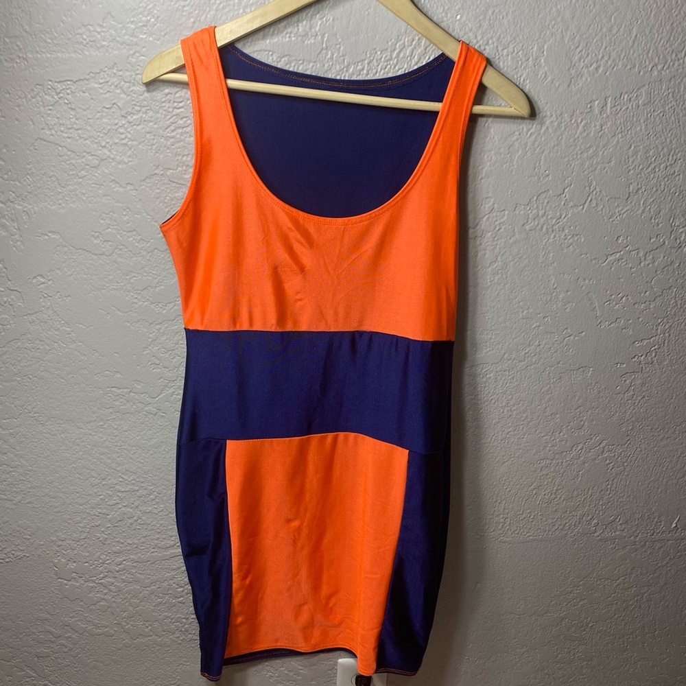 short dress size L .